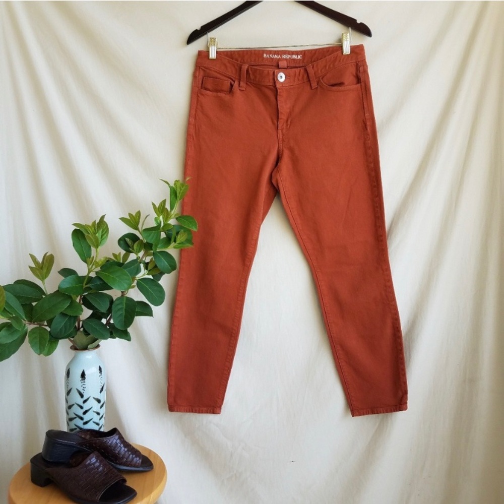 $25 Banana Republic rust skinny jean